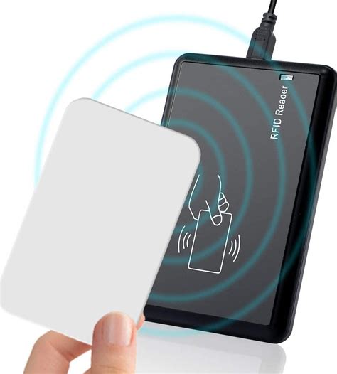 Top 7 RFID Radio Frequency Card Readers in 2024 + Tips 